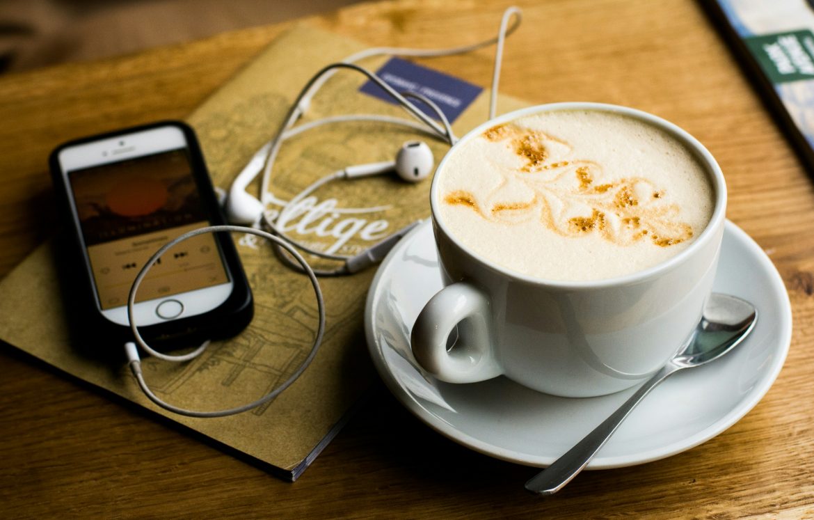 photo-1487537023671-8dce1a785863