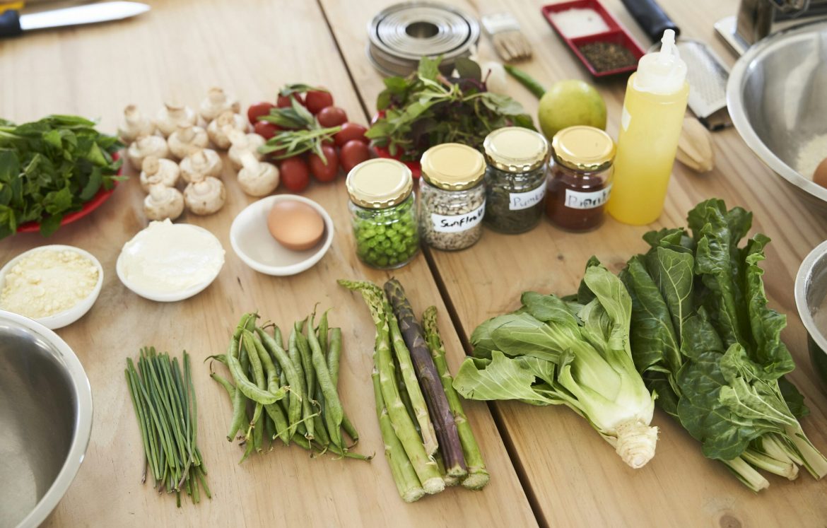 photo-1591189863430-ab87e120f312