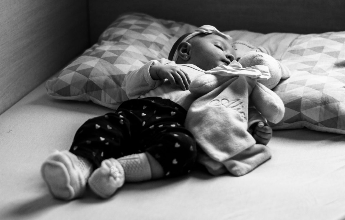 photo-1619704684523-4c80099dc332